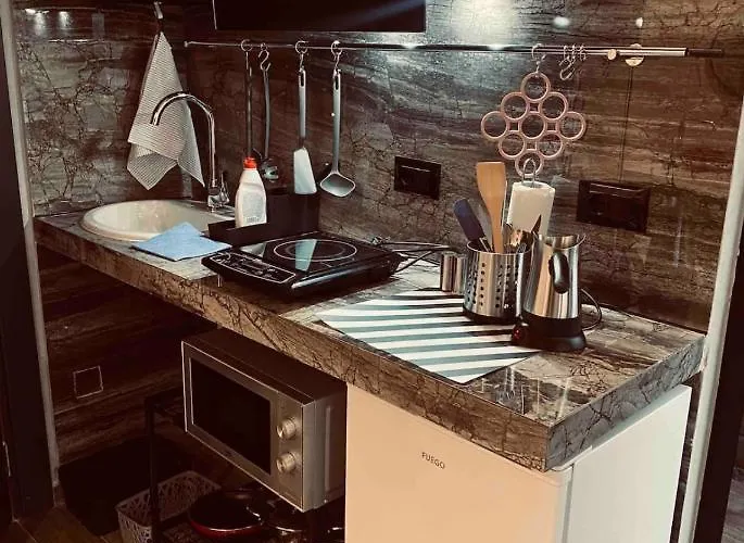 Deluxe 01 Hotel miłości Tirana